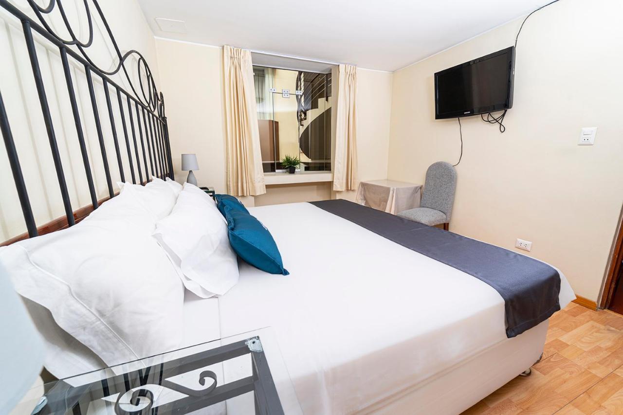 Ayenda El Puente Hotel อาเรกิปา ภายนอก รูปภาพ